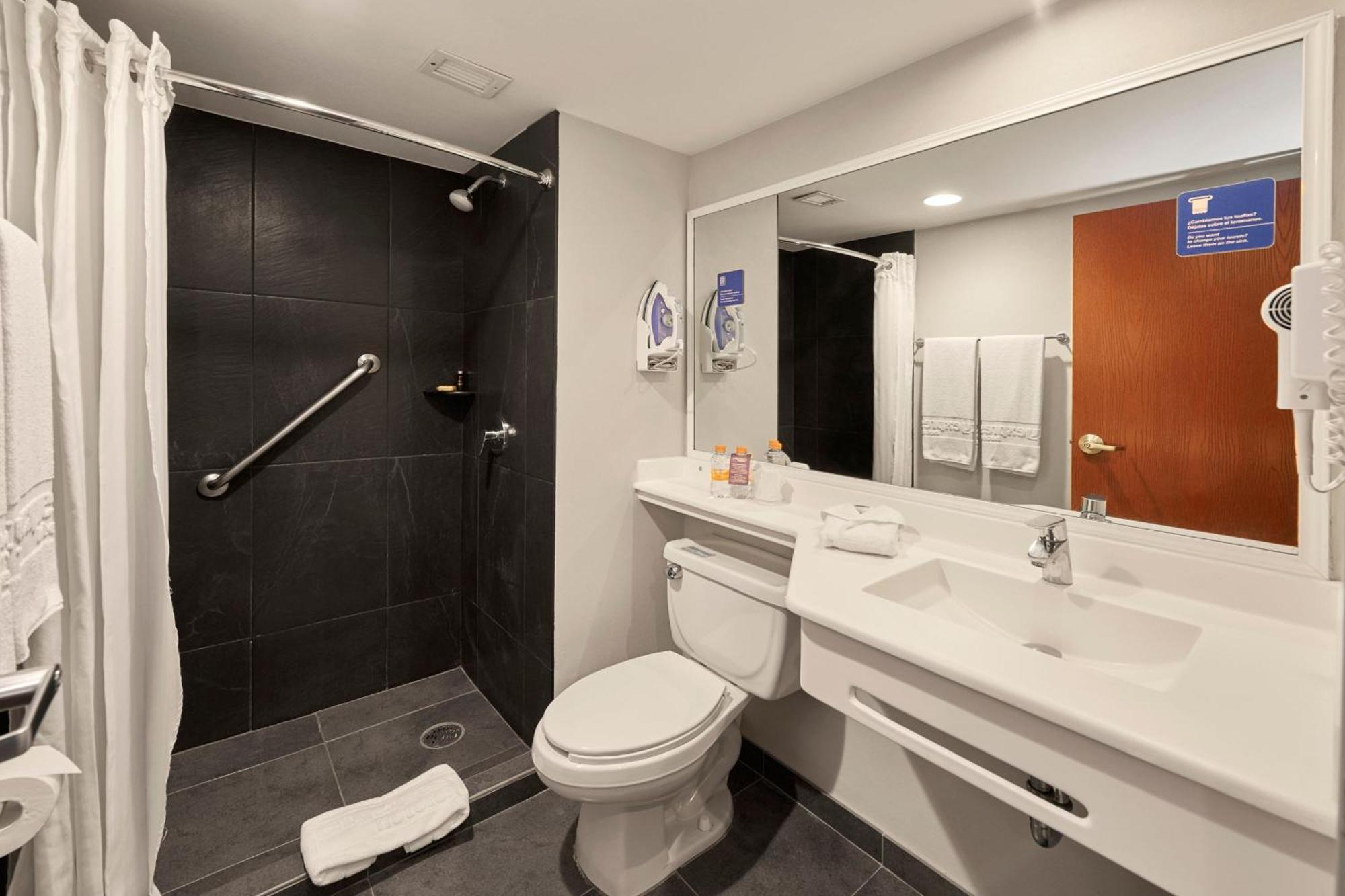 City Express Plus By Marriott Ciudad De Mexico Interlomas Exterior photo