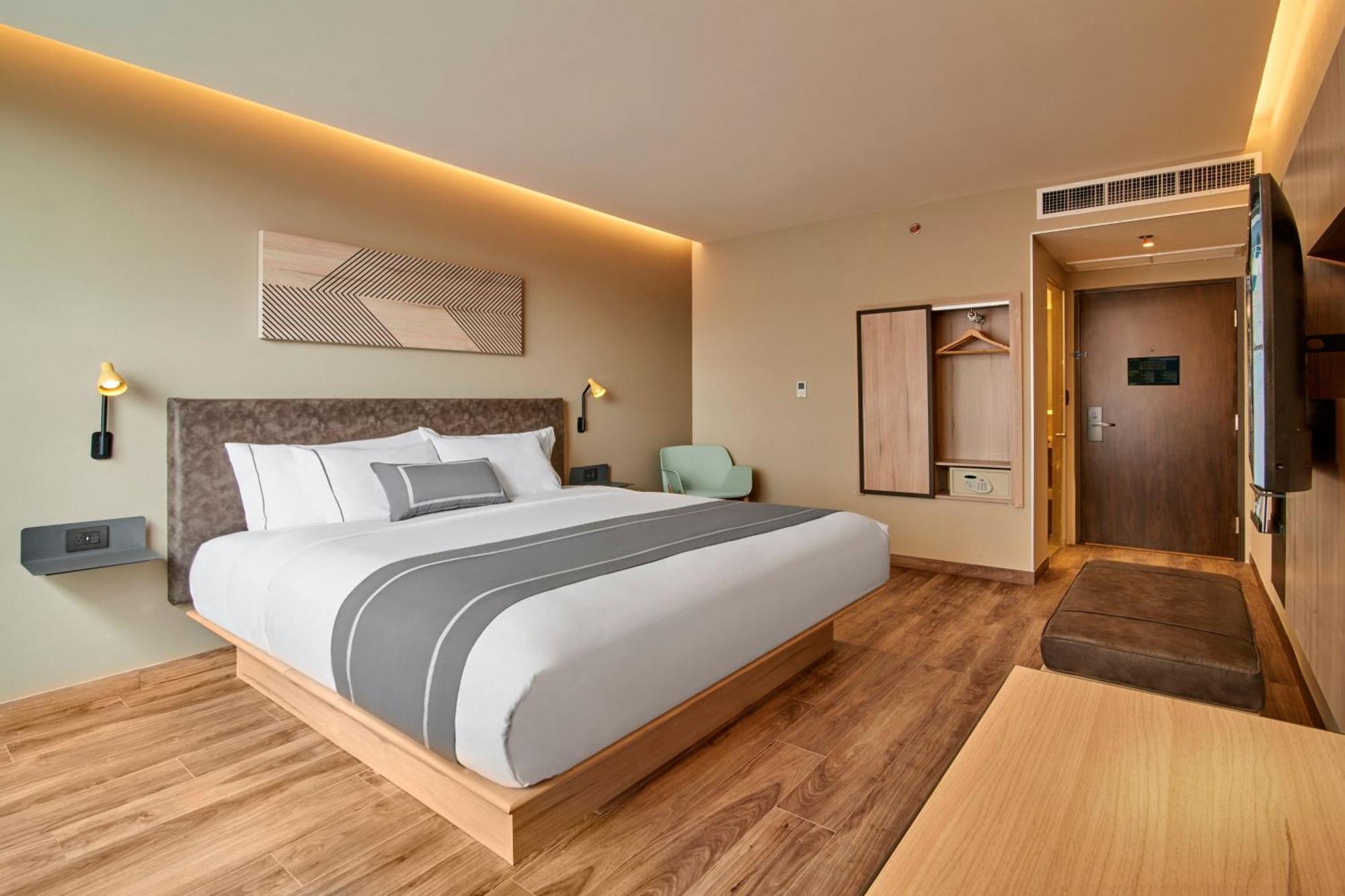 City Express Plus By Marriott Ciudad De Mexico Interlomas Exterior photo